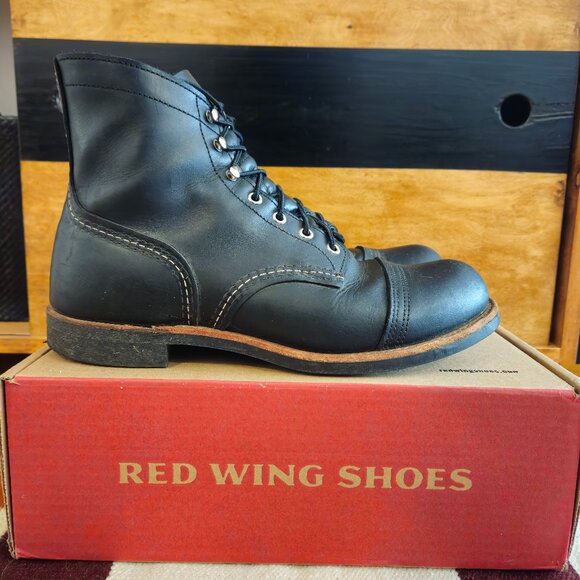 Red Wing Iron Ranger (Black Harness) - Picture 1 of 6